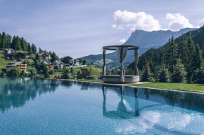Отель Hotel Cristallo - Wellness Mountain Living  Бадия